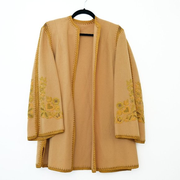 Vintage Jackets & Blazers - antique/vintage 1930s/30s hand-embroidered wool jacket with heart & flower motif